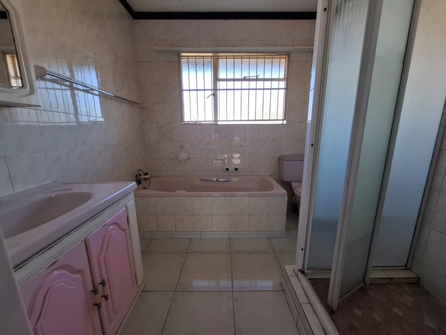 3 Bedroom Property for Sale in Fauna Free State
